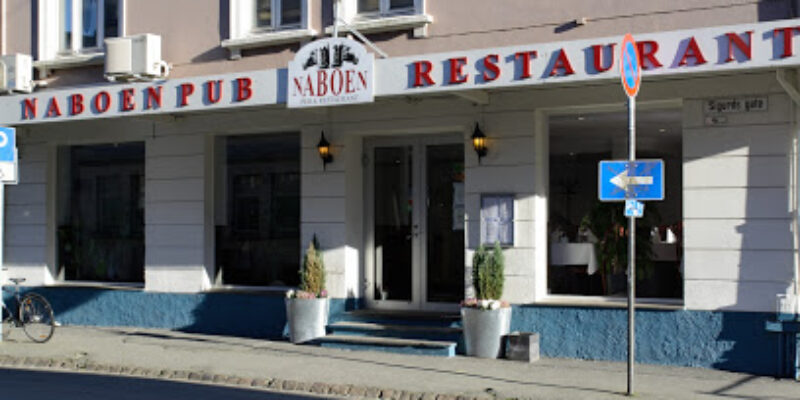 Naboen Pub & Restaurant